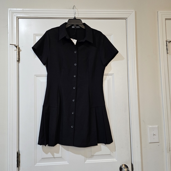 Zara Tops - Zara Black Pleated Button-Down Mini Dress Size XL {Bx22}